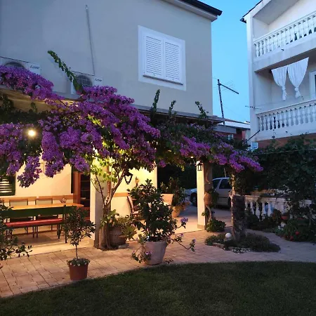 Grubelic: 2 Bedroom Apartment, Free Parking Daire *