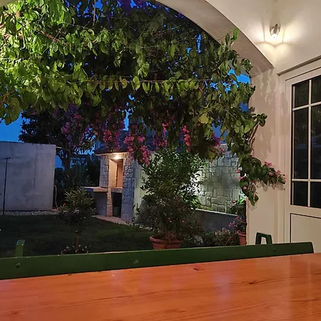 Grubelic: 2 Bedroom Apartment, Free Parking Daire *